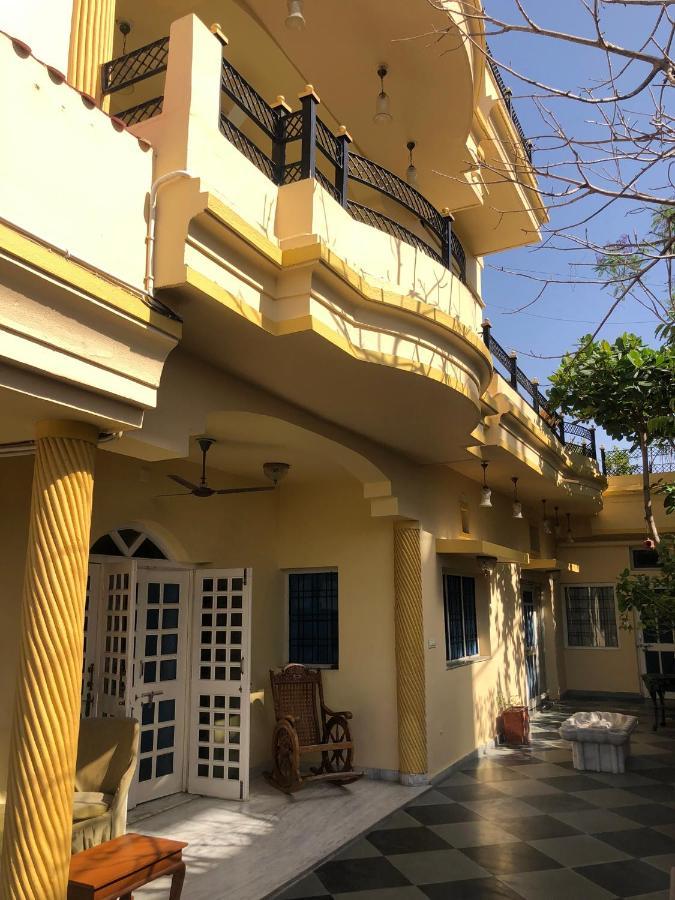 Jai Villa Homestay Удайпур Екстер'єр фото