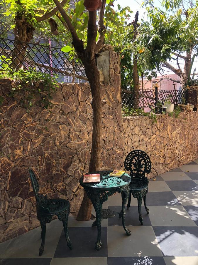 Jai Villa Homestay Удайпур Екстер'єр фото