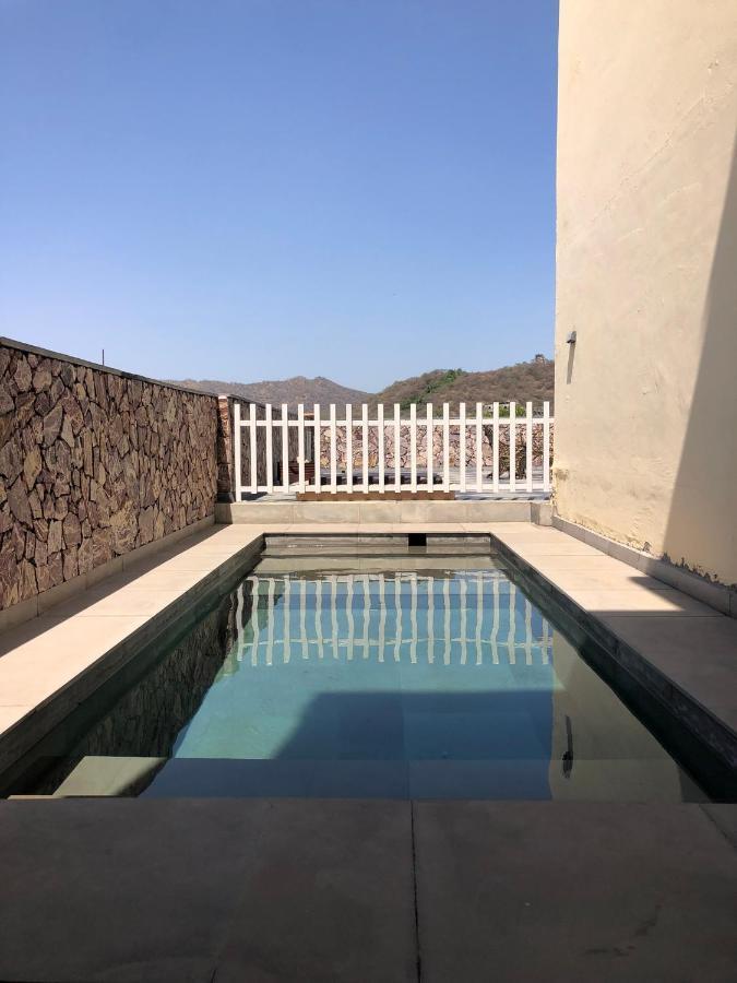 Jai Villa Homestay Удайпур Екстер'єр фото