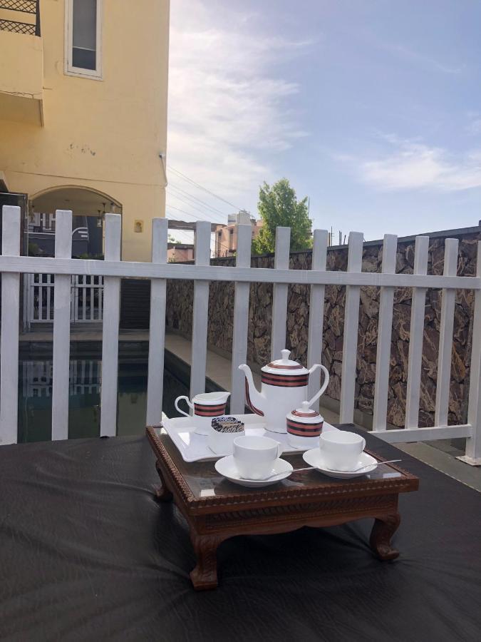 Jai Villa Homestay Удайпур Екстер'єр фото