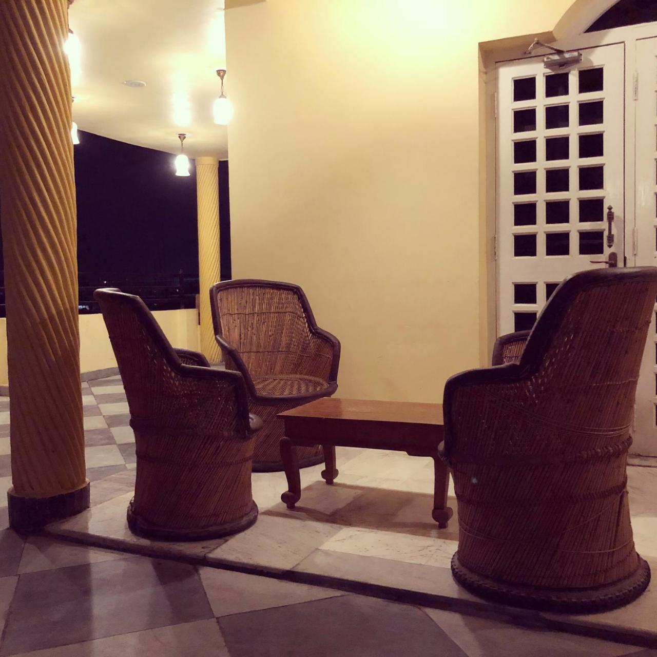 Jai Villa Homestay Удайпур Екстер'єр фото