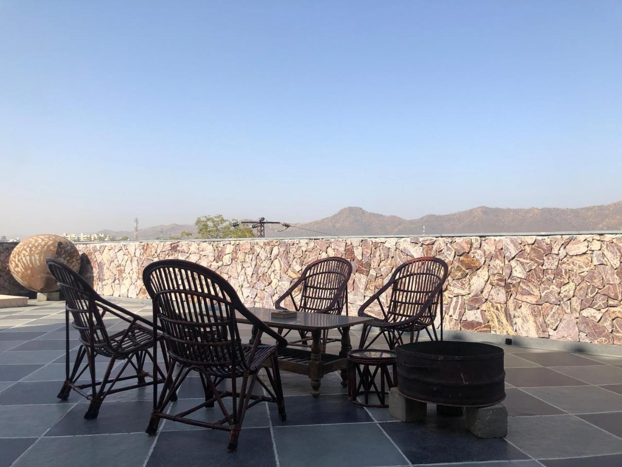 Jai Villa Homestay Удайпур Екстер'єр фото